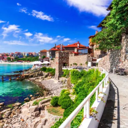Beautiful Deluxe 2-bed In Sunny Sunny Beach